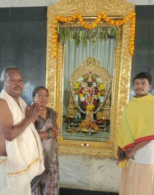 *కన్యకా పరమేశ్వరాలయంలో ప్రత్యేకపూజలు.*