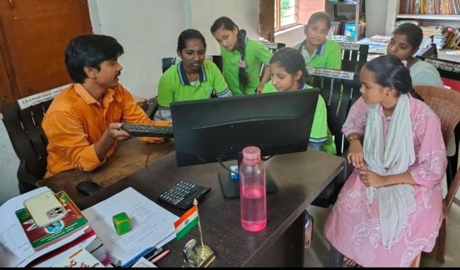 సెలవుల్లో కంప్యూటర్‌ పాఠాలు