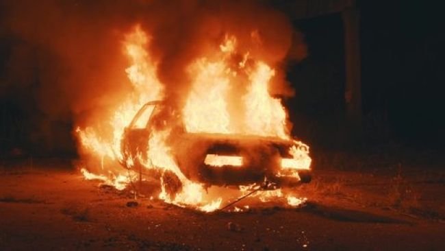 నలుగురు సజీవ దహనం