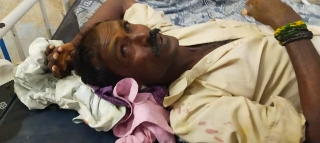 ఎస్ ఎల్ గుడిపాడు వద్ద రోడ్డు ప్రమాదంలో ఒకరికి గాయాలు.