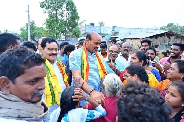 కబడ్డీ పోటీలను ప్రారంభించిన మంత్రి అచ్చెన్నాయుడు