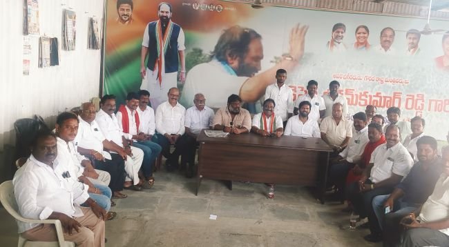 మార్కెట్ అభివృద్ధికి కృషి చేస్తాం  మార్కెట్ చైర్‌పర్సన్ రంగినేని స్పందన రాజీవ్  మంత్రి ఉత్తమ్ కుమార్ రెడ్డికి కృతజ్ఞతలు