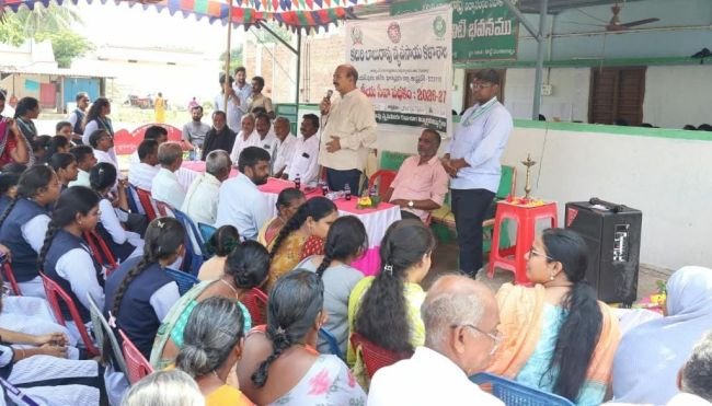 జాతీయసేవా పధకం ప్రారంభించిన కదిరిపార్ధసారధి: