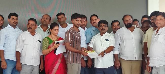 పేదలకు సిఎంఆర్ఎఫ్ కొండంత భరోసా :ఎమ్యెల్యే డాక్టర్ ఉగ్ర నరసింహారెడ్డి 