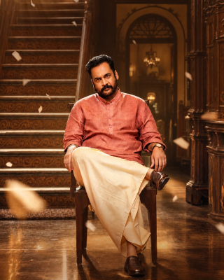 నటుడు శివాజీ కొత్త సినిమా షూటింగ్ పూర్తి.. డిసెంబర్‌లో గ్రాండ్ రిలీజ్‌కు యూత్‌ఫుల్ ఫ్యామిలీ ఎంటర్‌టైనర్!