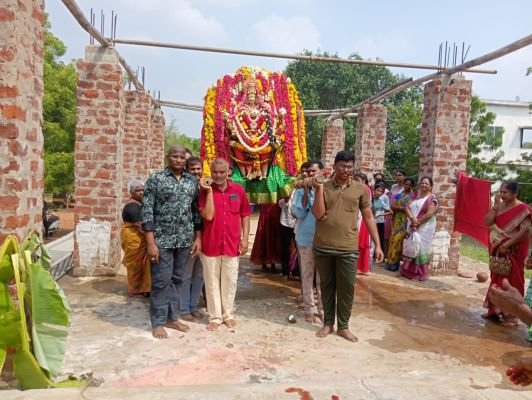 లలితా మహాదేవి అలంకారంలో  వింధ్య పరమేశ్వరి అమ్మవారు