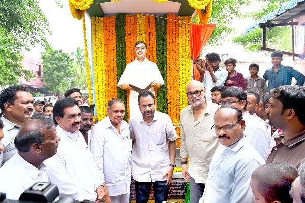 అశ్వారావుపాలెం అభివృద్ధికి రూ.54.60 లక్షలు  - పేదలకు భరోసాగా పవన్ కళ్యాణ్ నిలుస్తున్నారు: నాగబాబు