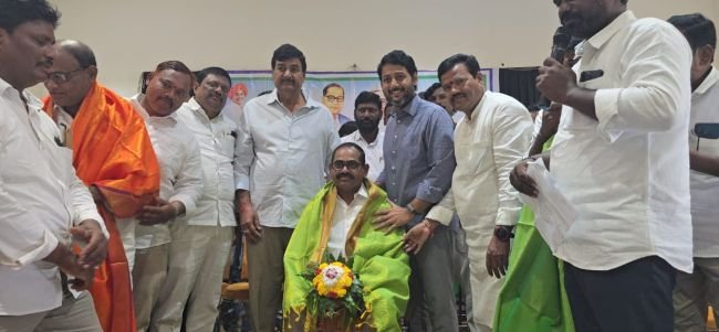 చేసిన సేవలే గుర్తింపునిస్తాయి.. ఎస్సీ ప్రజా ప్రతినిధులకు ఘనంగా ఆత్మీయ సన్మానం