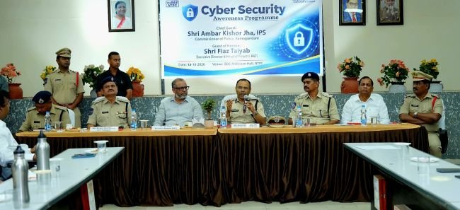 ఒక్క క్లిక్‌తో ఖాతా ఖాళీ.. తస్మాత్ జాగ్రత్త!