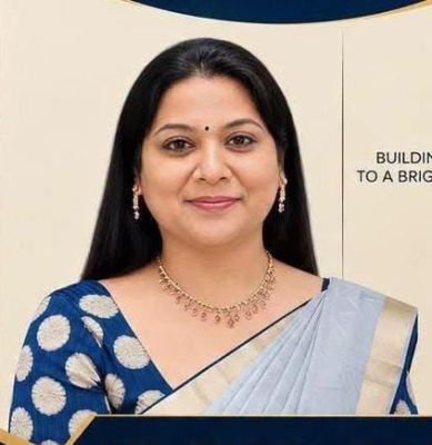 వంగవీటి పుష్పవల్లికి గ్లోబల్ పైనీర్ అవార్డు 