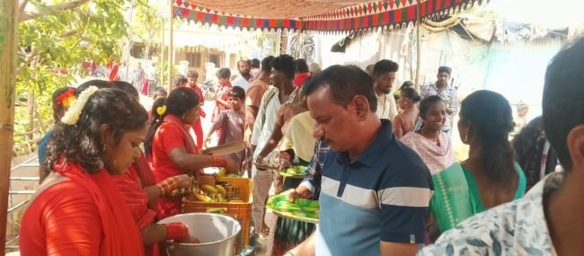 ​కొత్తపేటలో భక్తి, సేవల సమ్మేళనం..   ఉచిత వైద్యశిబిరం, అన్నదాన కార్యక్రమం