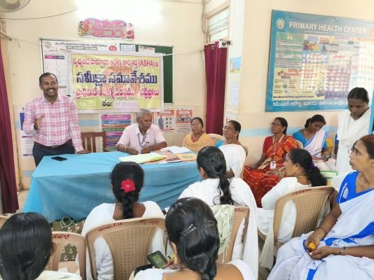 ప్రాథమిక ఆరోగ్య కేంద్రంలో ఆశా డే