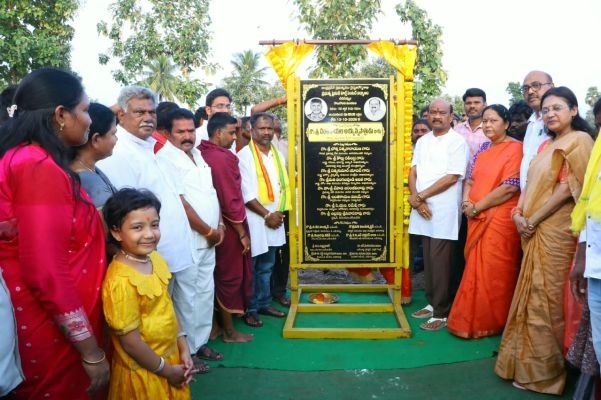 చీడిగుమ్మలలో నూతన పీహెచ్‌సీ భవనానికి శంకుస్థాపన