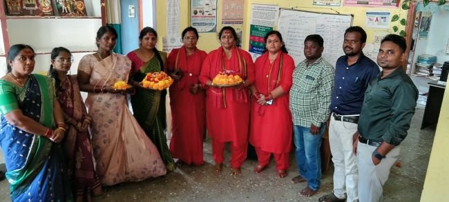 వనితా మైత్రి పబ్లిక్ వెల్ఫేర్ సొసైటీలో ఘనంగా బతుకమ్మ సంబరాలు