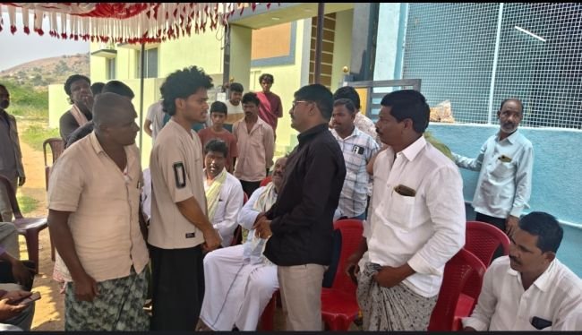 కంబదూర్ వైయస్సార్సీపి నాయకుడి మృతికి సంతాపం తెలిసిన మాజీ ఎంపీ తలారి రంగయ్య.