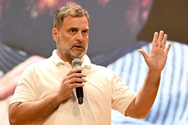 ఎన్ని ఎఫ్‌ఐఆర్‌లు పెట్టినా భయపడేది లేదు