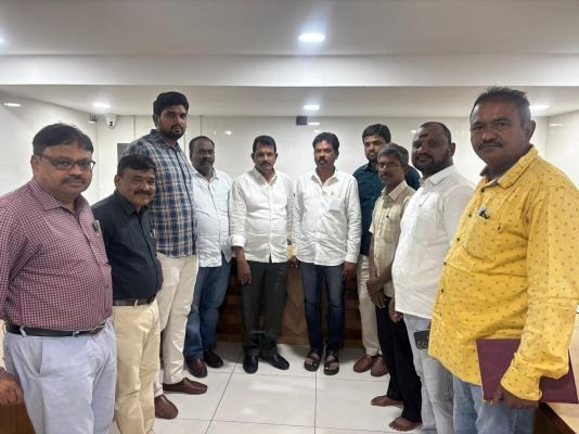 ప్రభుత్వ ఉద్యోగులకు ఎన్ ఈ హెచ్ ఎస్ ద్వారా ఉచిత వైద్యం  మంచిర్యాలలోని 16 ఆసుపత్రుల్లో పథకం అమలు.. సద్వినియోగం చేసుకోవాలి-టీఎన్జీవో జిల్లా అధ్యక్షుడు గడియారం శ్రీహరి