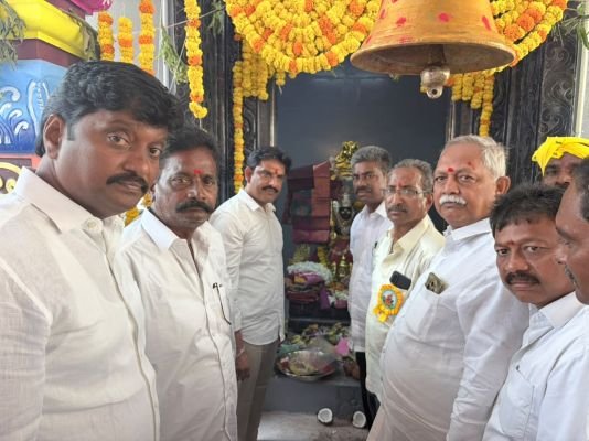 ఇంకొల్లు మండలంలో ఎమ్మెల్యే ఏలూరి పర్యటన 