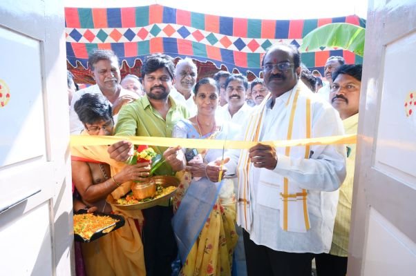 నగరంలో నూతన గ్రామ పంచాయతీ కార్యాలయం ప్రారంభం
