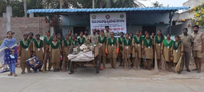 కదిరిబాబురావు కళాశాల విద్యార్థుల స్వచ్ఛభారత్