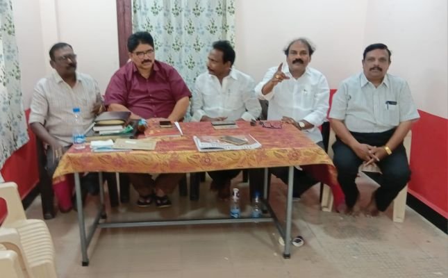 బిసి సి లకు ఏలూరు మేయర్ స్థానం కేటాయించాలి    -ఓట్లు మావి? సీట్లు మీకా ?    