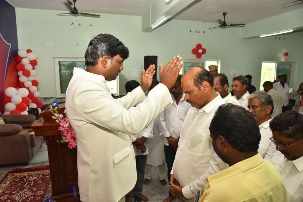 అన్ని వర్గాల ప్రజల సంక్షేమానికి కూటమి ప్రాధాన్యత  -- రాష్ట్ర మంత్రి కొలుసు పార్థసారథి