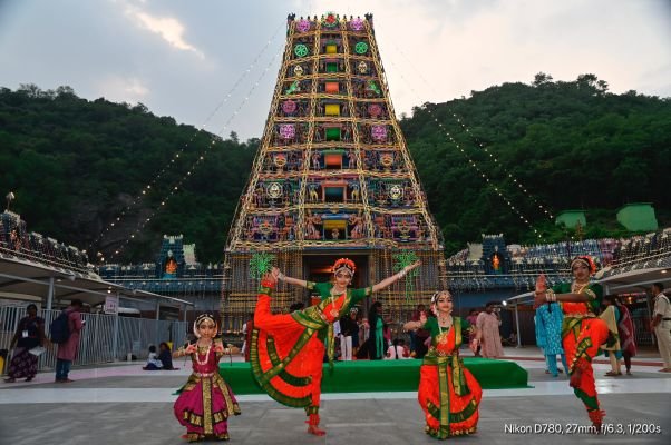 జగన్మాత సన్నిధిలో సాంస్కృతిక వైభవం
