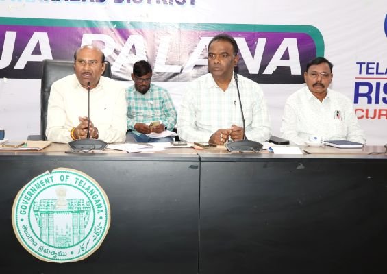 భూముల రీ సర్వే పారదర్శకంగా, పకడ్బందీగా నిర్వహించాలి: అదనపు కలెక్టర్ వెంకటాచారి