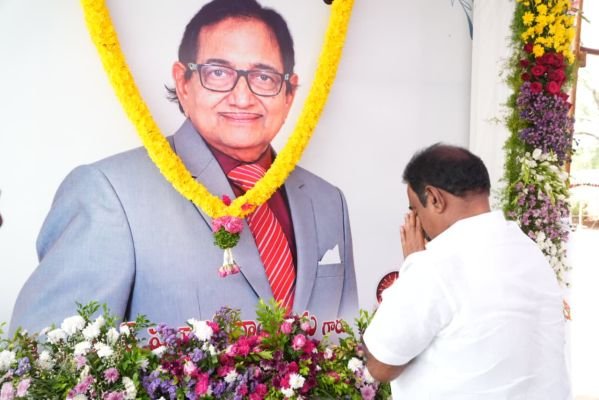డాక్టర్ ప్రభాకర్ నాయుడు సేవలు అమూల్యం: ఎమ్మెల్యే కావ్య కృష్ణారెడ్డి 