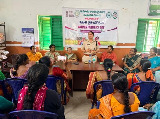 ఘనంగా మహిళా రైతుల దినోత్సవం