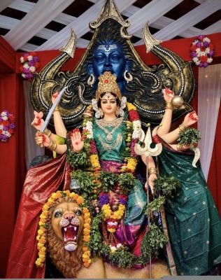 శాకాంబరీ దేవి అవతారంలో అమ్మవారు 