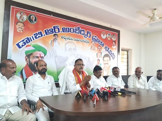 ఢిల్లీలోని జంతర్మంతర్ నిరసన జాబితా నుండి తొలగించడాన్ని తీవ్రంగా ఖండించాం.  నాగర్ కర్నూల్ ఎంపీ డాక్టర్ మల్లు రవి.