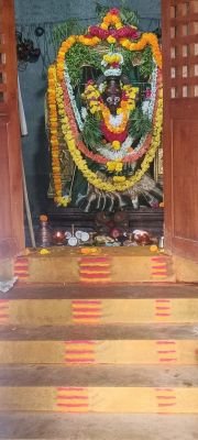 లలితా త్రిపుర సుందరీ దేవి అలంకరణలో దర్శనమిచ్చిన రామగిరి గంగమ్మ తల్లి 