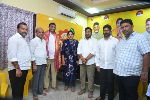 గెలుపే లక్ష్యంగా ప్రజాబలం ఉన్న అభ్యర్థులను ఎంపిక చేయాలి.