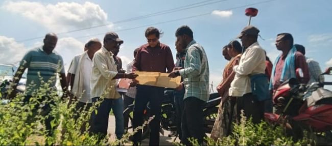 భూ రీ సర్వేను పారదర్శకంగా నిర్వహించి, భూ హద్దులను ఖచ్చితంగా నిర్ధారించాలి భద్రాది జిల్లా కలెక్టర్ అంకిత్