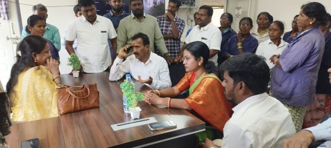 6 నెలలు బకాయిల కార్మికుల జీతాలను వెంటనే చెల్లించాలి.వంటేరు ప్రతాప్ రెడ్డి  