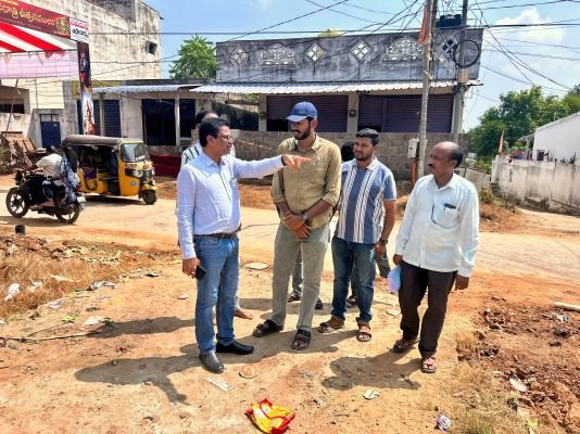 అభివృద్ధి పనులలో నాణ్యతా ప్రమాణాలు పాటించాలి