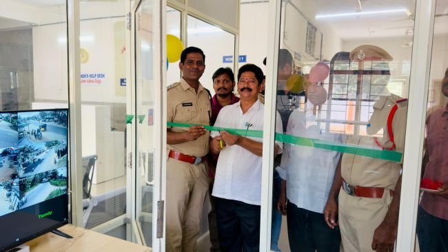 సీసీ కెమెరాల ఏర్పాటుతో నేరాల నియంత్రణ సులభం..భద్రాచలం డిఎస్పి అరుణ్ కుమార్.