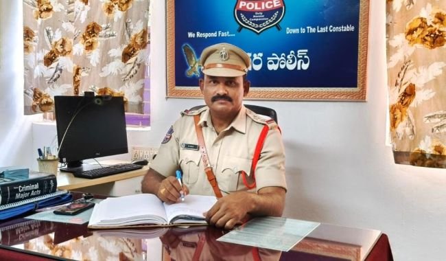 వంగర ఎస్ఐ గా మెరుగు  రాజు బాధ్యతల స్వీకరణ