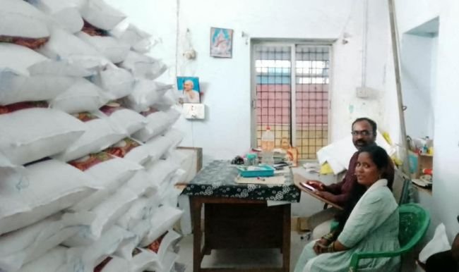 పంపిణీకి సిద్ధంగా సన్న  బియ్యం