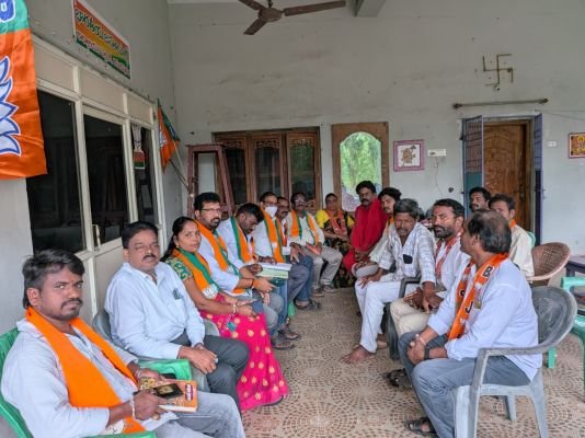 ఎంపీటీసీ స్థానాల్లో పోటీకి భాజపా సన్నద్ధం...!! కూటమి అంగీకరిస్తే దిగుతాం