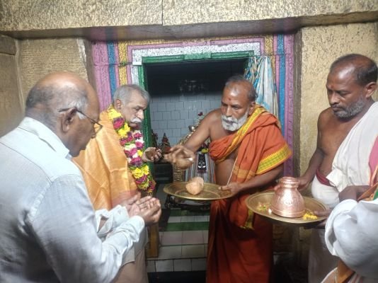 శ్రీ రామ తీర్థ పుటాలమ్మ క్షేత్రంలో మాజీ ఎంపీ గంగుల ప్రతాపరెడ్డి పూజలు