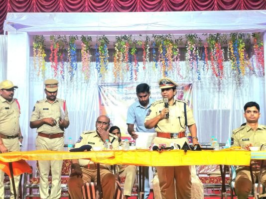 బాసర మూల నక్షత్రం వేడుకలకు 200 మంది పోలీసులతో పటిష్ట భద్రత 