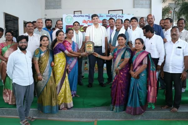 సారస్ మేళా–2026లో కామారెడ్డి మహిళల విజయం అభినందనీయం