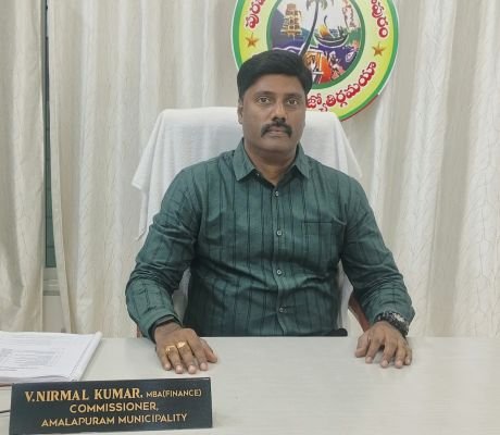 మున్సిపల్ ఎన్నికలకు అధికారుల సన్నద్ధం.…మున్సిపల్ కమిషనర్ నిర్మల్ కుమార్..