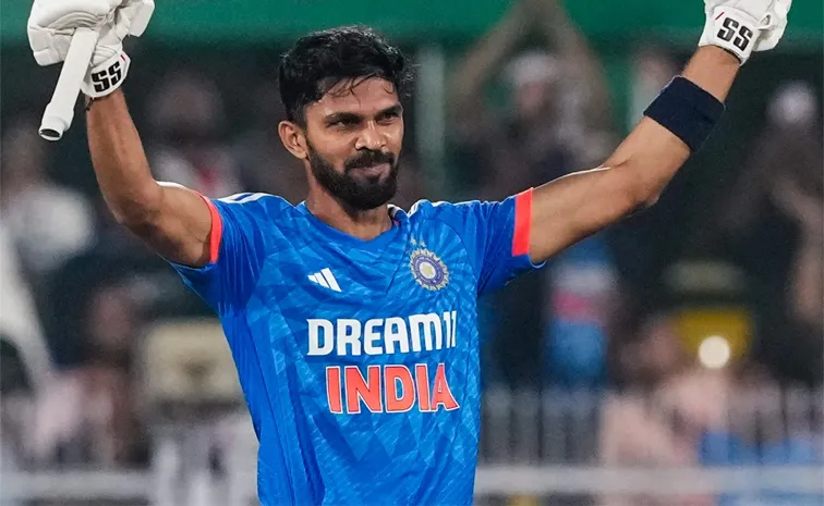 రంజీ ట్రోఫీ రెండో రౌండ్.. మహారాష్ట్ర కెప్టెన్‌గా పృథ్వీ షా కొనసాగింపు, జట్టులోకి రుతురాజ్ గైక్వాడ్ రీఎంట్రీ!