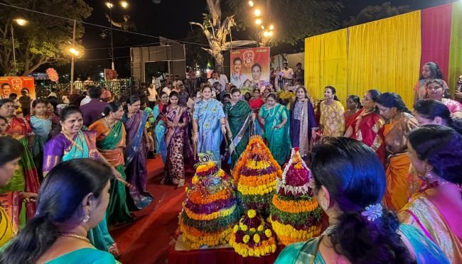 పీజేఆర్ ఫౌండేషన్ ఆధ్వర్యంలో బతుకమ్మ సంబరాలు