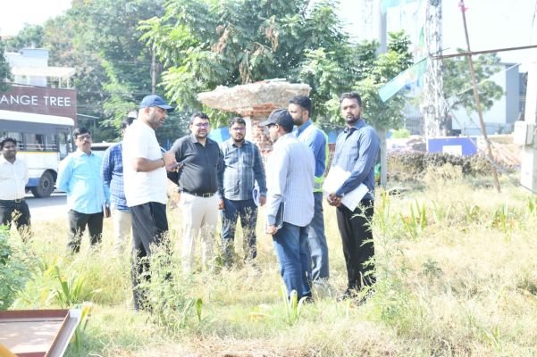 జూబ్లీహిల్స్‌ చెక్‌పోస్ట్‌–ఎన్‌ఎఫ్‌సీఎల్‌ జంక్షన్‌ మధ్య ₹1,090 కోట్లతో స్టీల్‌ ఫ్లైఓవర్‌