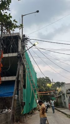ప్రజా సమస్యపై స్పందించిన విద్యుత్ అధికారులు – వెలిగిన వీధి దీపాలు