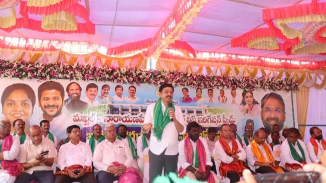 ఏడాదిలో జయమ్మ రిజర్వాయర్ పూర్తి చేస్తాం -- మళ్ళీ దసరాకు నారాయణపేట ప్రాంతం సస్యశ్యామలం -- సాగు, తాగునీటికి ఇబ్బందులు దూరం -- చిట్టెం నర్సిరెడ్డికి ఈ ప్రాజెక్టు అంకితం -- భూములు కోల్పోయిన ప్రతి రైతుకు న్యాయం జరిగేలా కృషి చేస్తాం  -- మాజీ డిసిసి అధ్యక్షులు కుంభం శివకుమార్ రెడ్డి